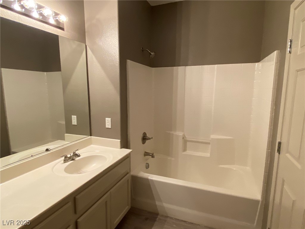 50 Aura De Blanco Street 13103 Property Photo 18