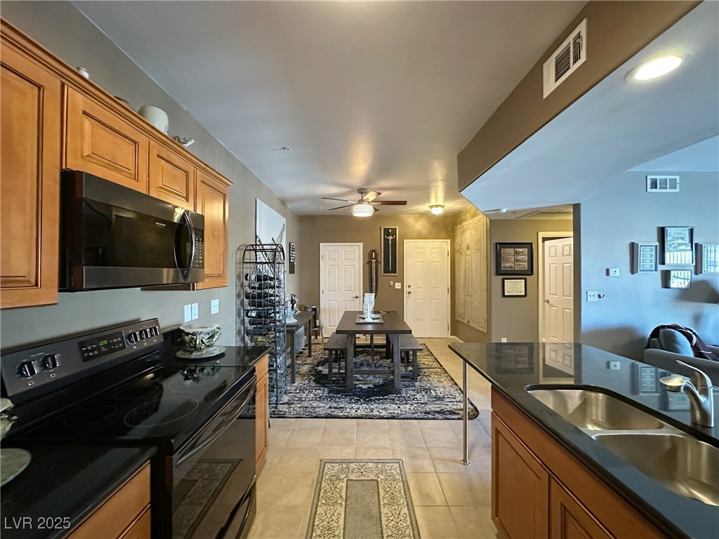 3550 Bay Sands Drive 3073 Property Photo 13