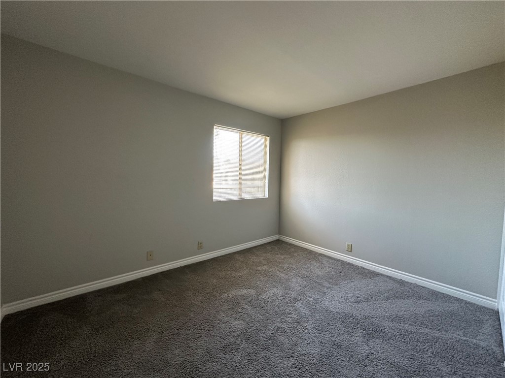 5181 River Glen Drive 172 Property Photo 8
