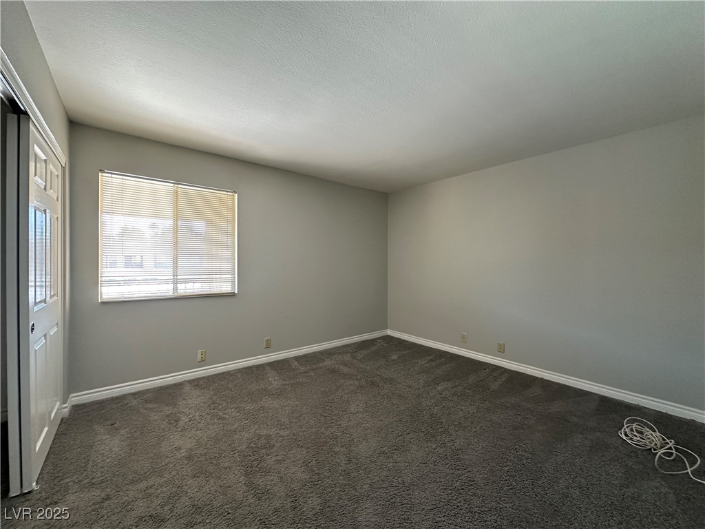 5181 River Glen Drive 172 Property Photo 10