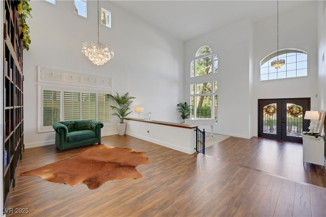 10779 Crown Court Property Photo 11