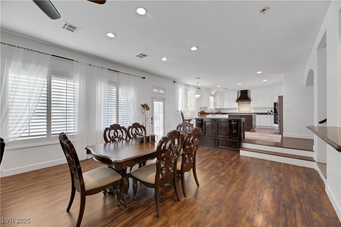 10779 Crown Court Property Photo 22
