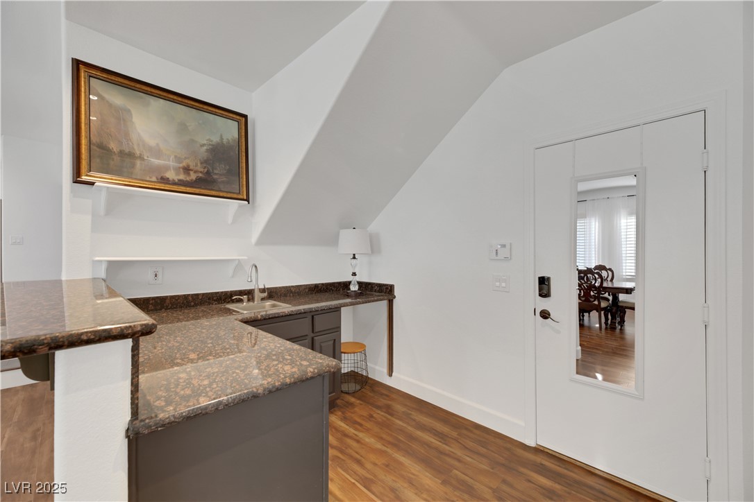 10779 Crown Court Property Photo 23