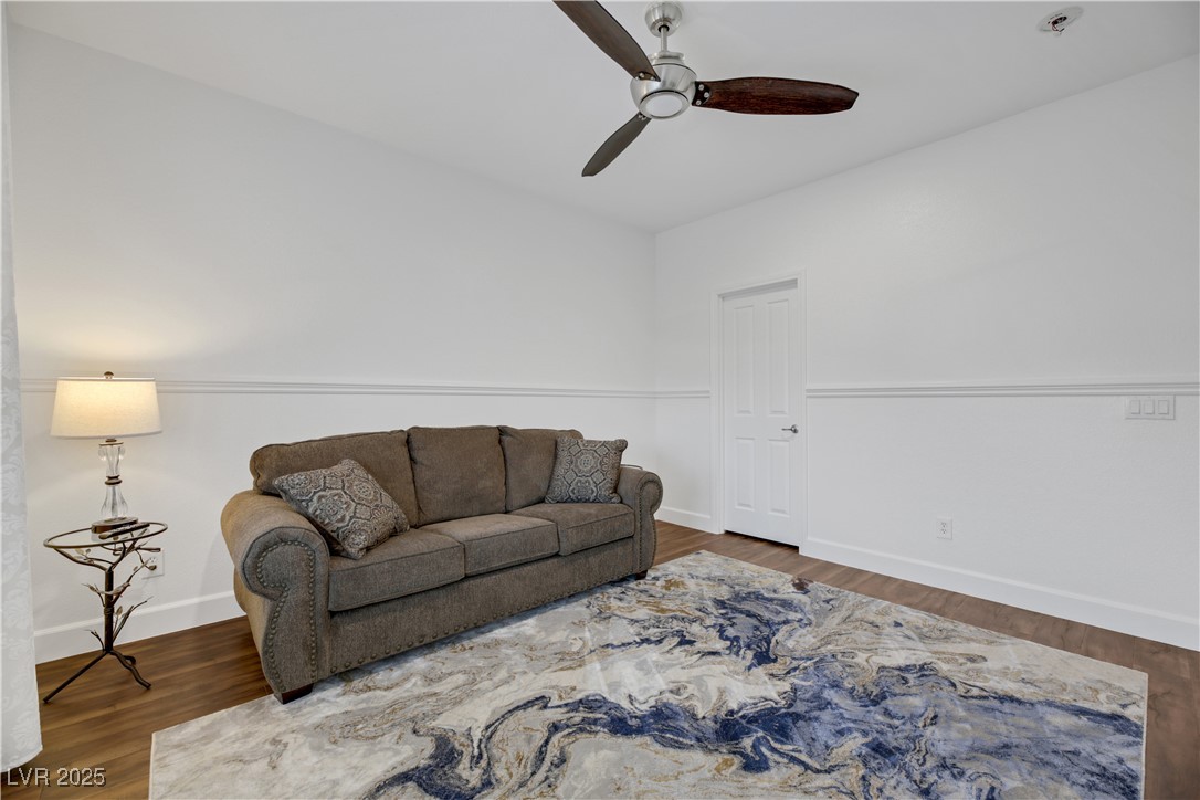 10779 Crown Court Property Photo 37