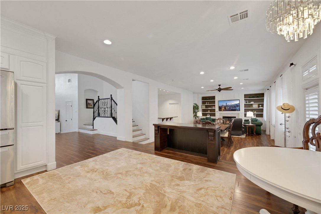 10779 Crown Court Property Photo 58