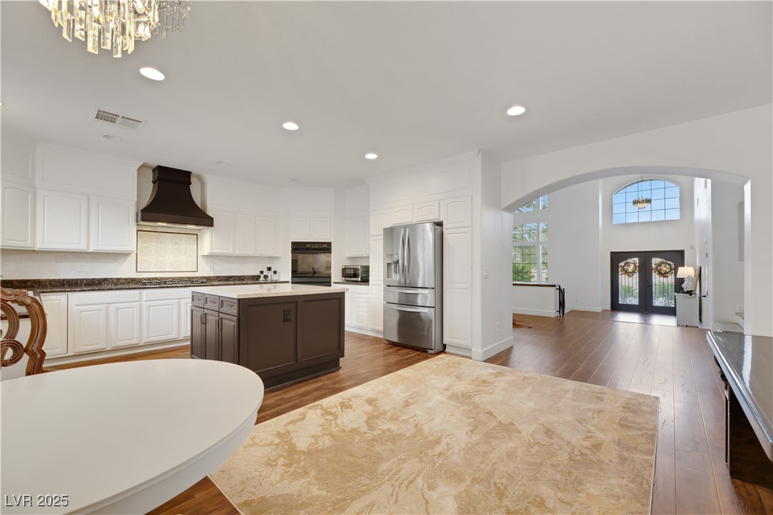 10779 Crown Court Property Photo 59