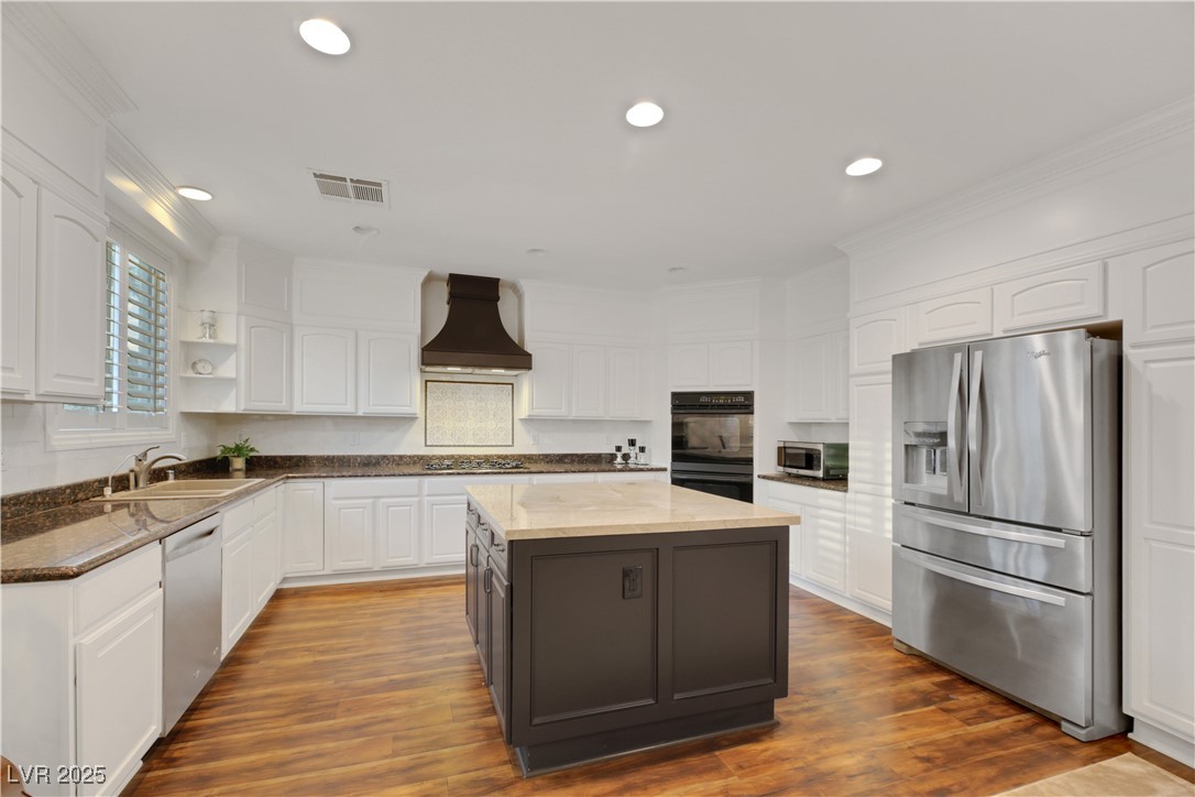 10779 Crown Court Property Photo 60