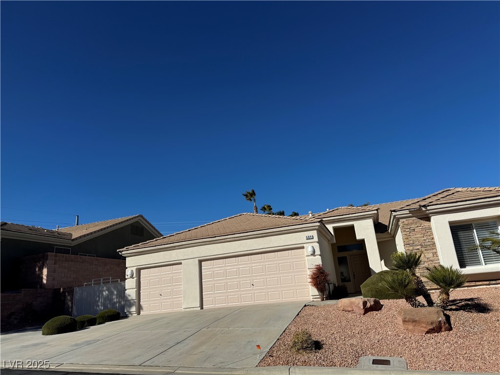 684 Blue Lake Court Property Photo 2