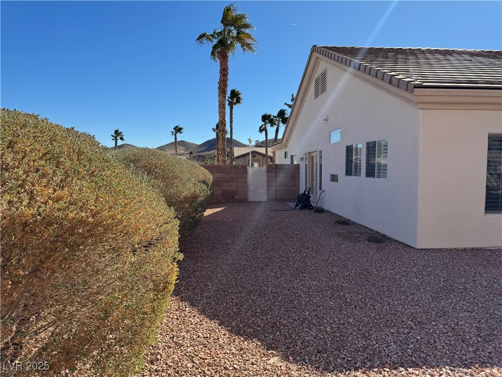 684 Blue Lake Court Property Photo 27