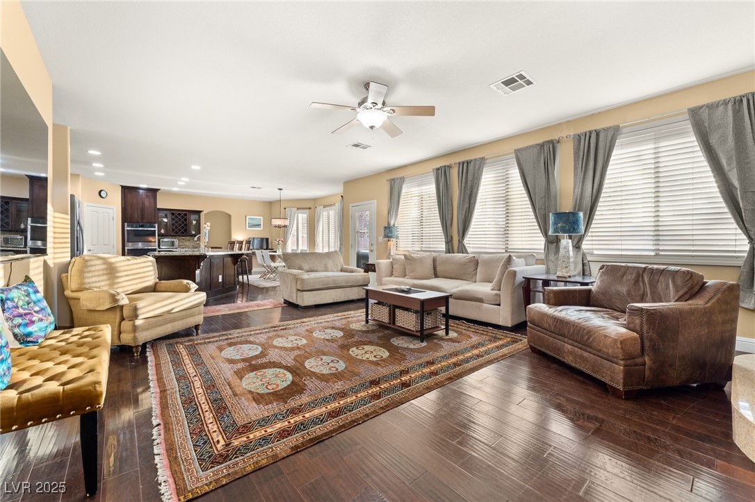 10825 Bernini Drive Property Photo 19