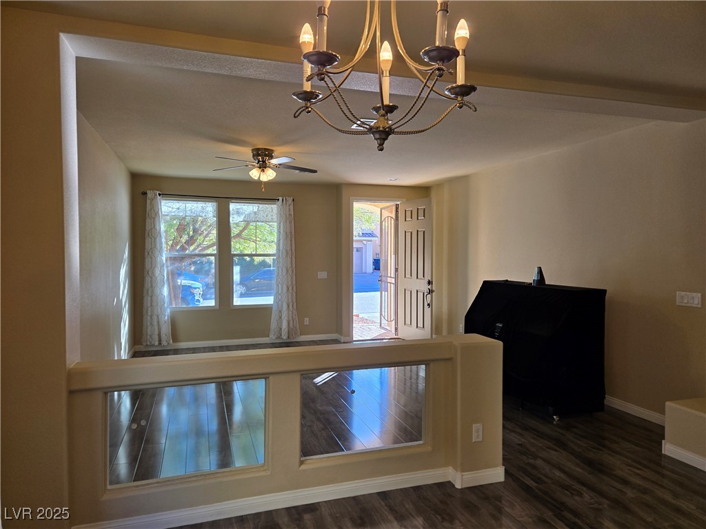 6538 Creekside Cellars Court Property Photo 5