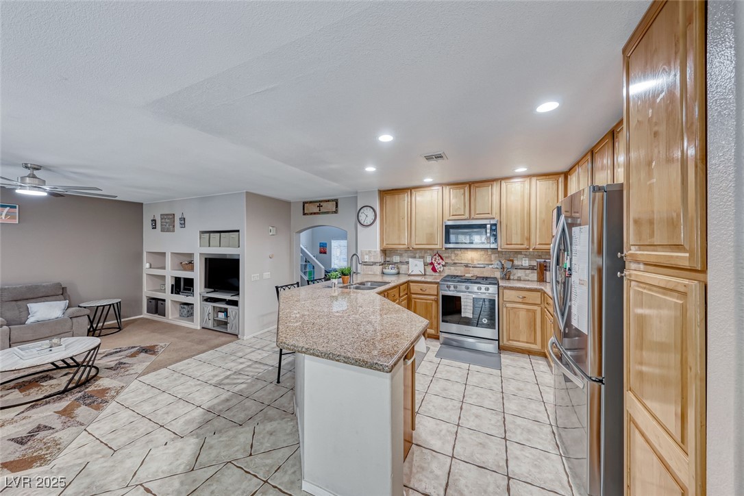 8125 Caramel Gorge Court Property Photo 14