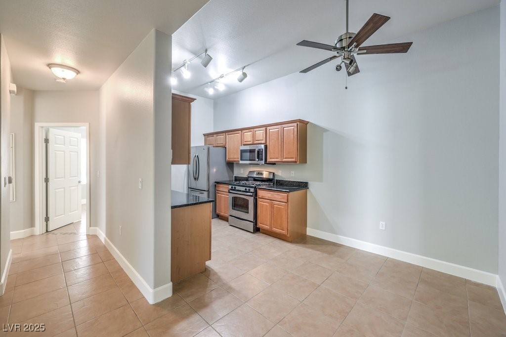 8805 Jeffreys Street 2019 Property Photo 4