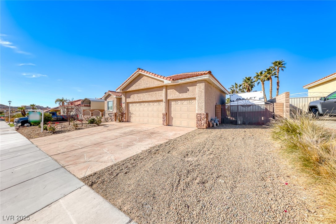 1426 Radig Court Property Photo 3