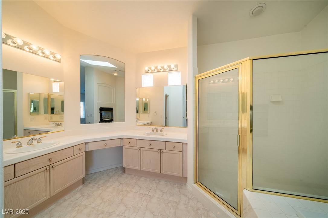 4654 Stuttgart Street Property Photo 28
