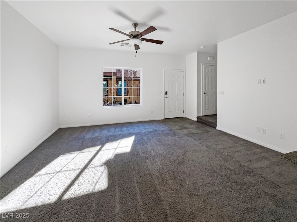 7355 Sunray Point Street Property Photo 17