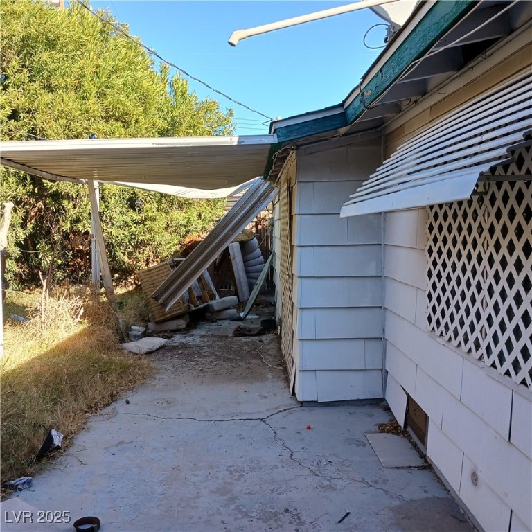 2612 Cabot Street Property Photo 7