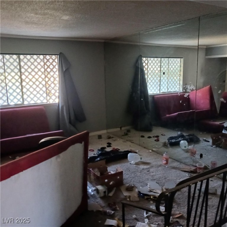 2612 Cabot Street Property Photo 11