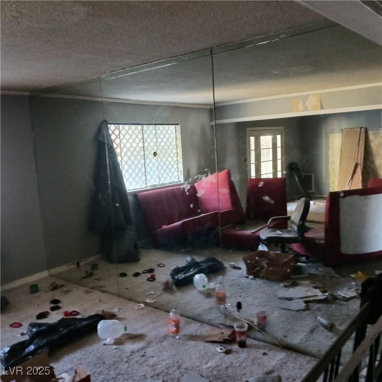 2612 Cabot Street Property Photo 13