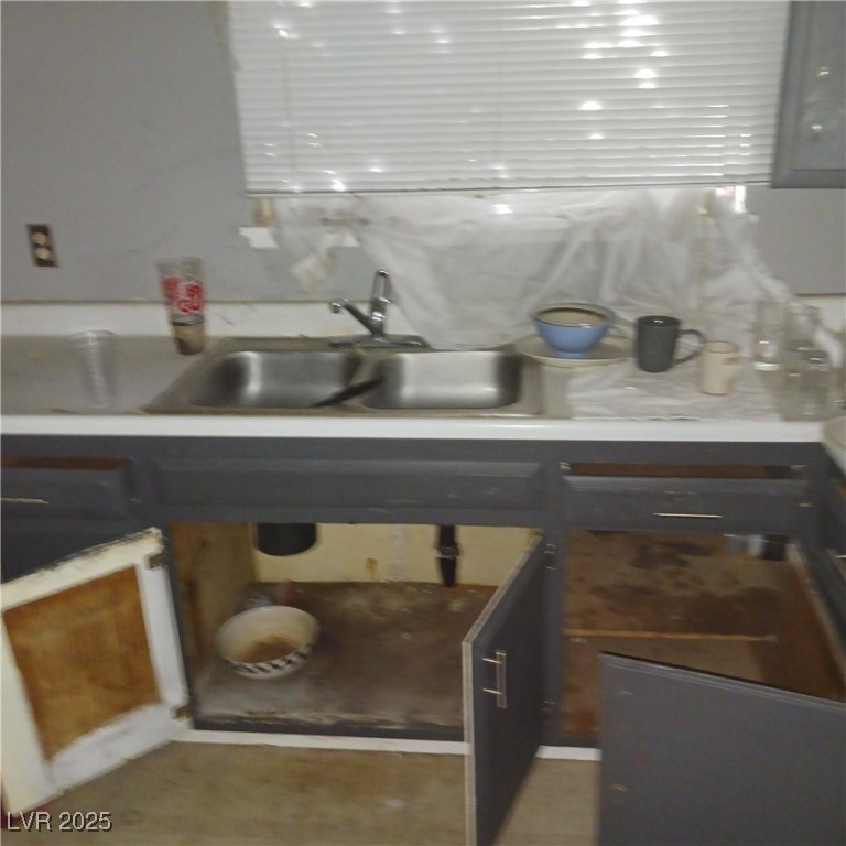 2612 Cabot Street Property Photo 26