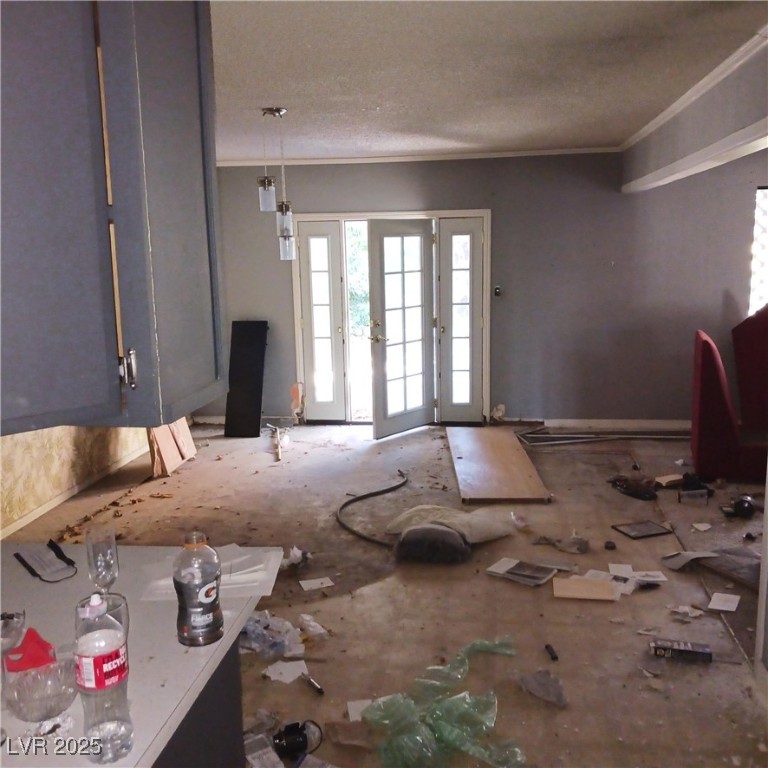 2612 Cabot Street Property Photo 27