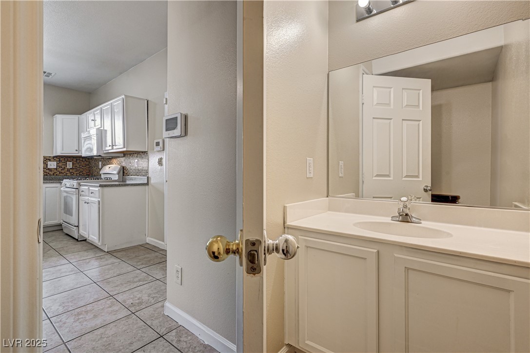 3349 Morning Amber Street Property Photo 30