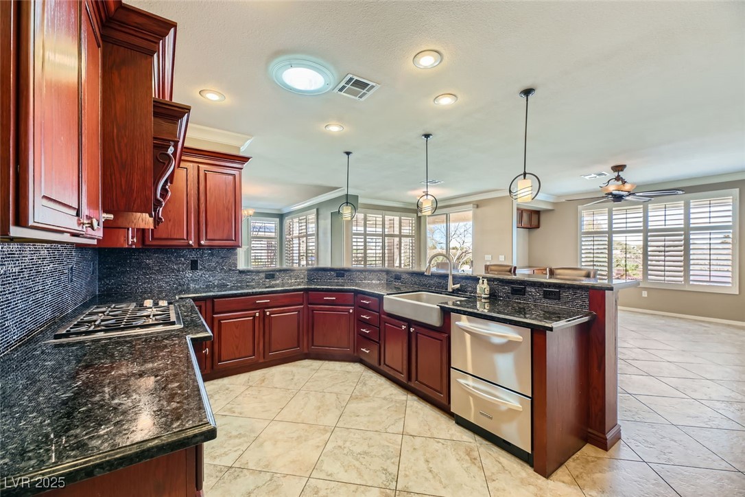 4750 Fiore Bella Boulevard Property Photo 10