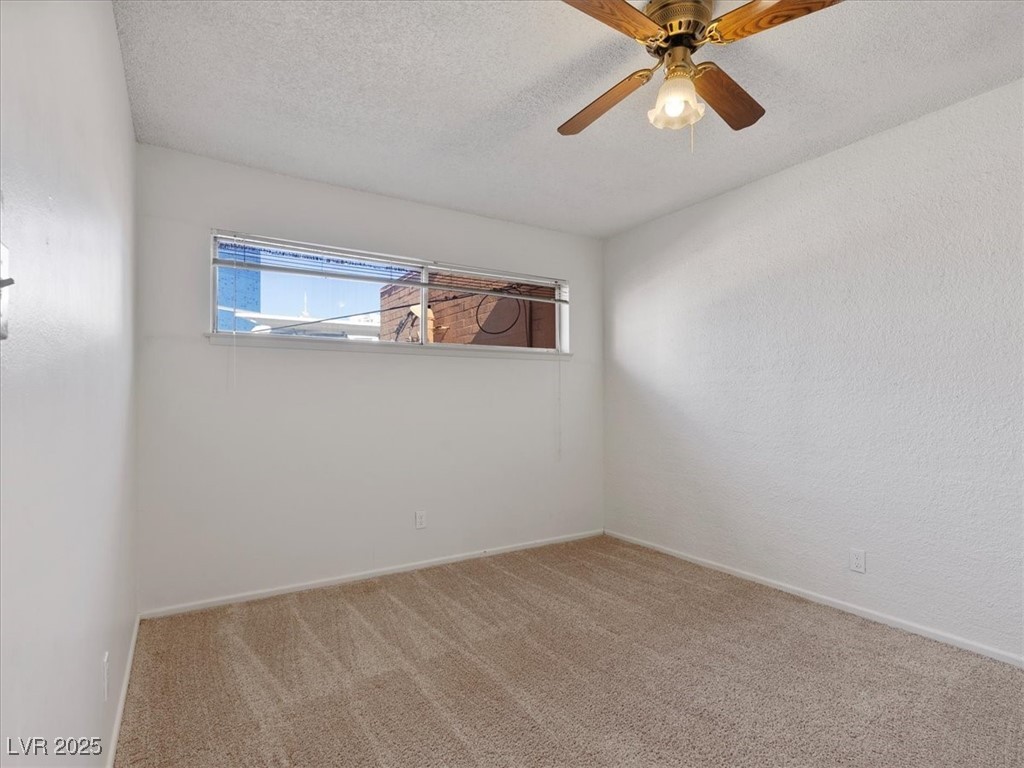 350 East Desert Inn Road H208 Property Photo 18