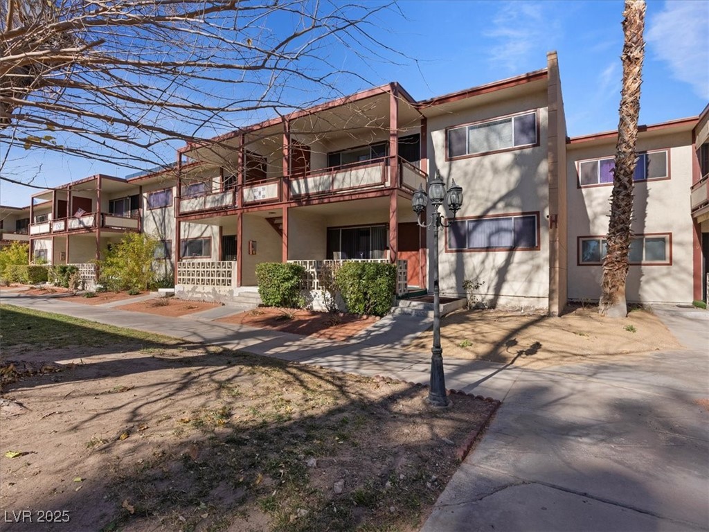 350 East Desert Inn Road H208 Property Photo 23