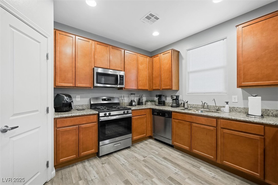 6955 Sunrise Crest Drive Property Photo 11