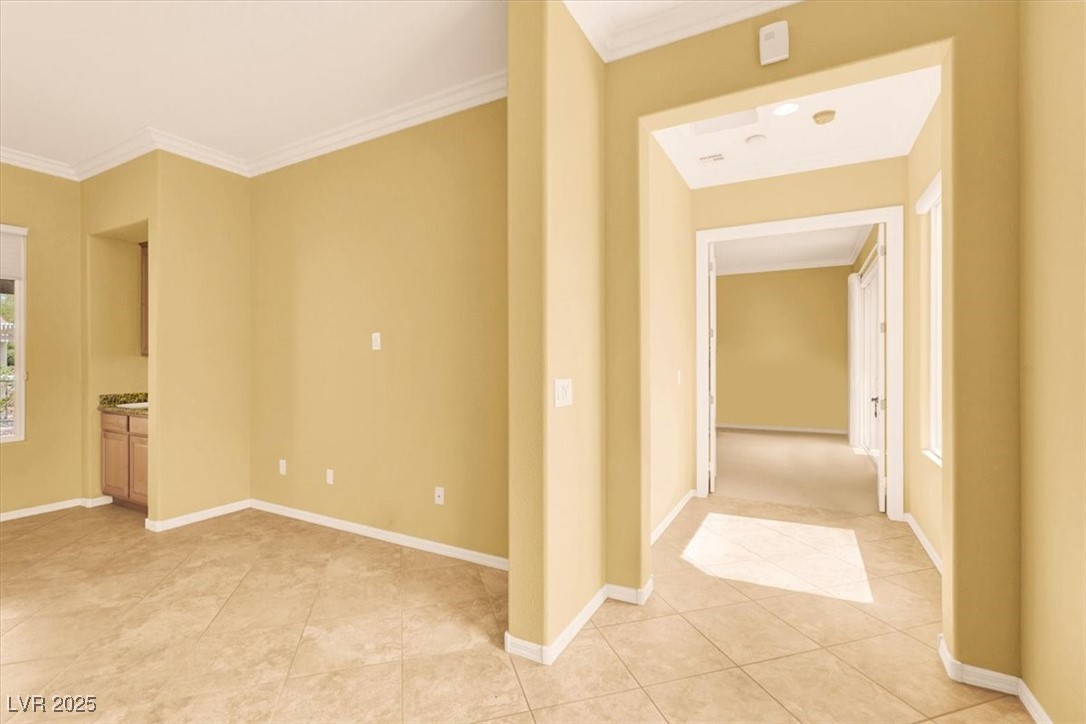 2318 Shorewood Hills Avenue Property Photo 13