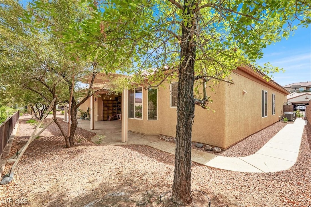 2318 Shorewood Hills Avenue Property Photo 35