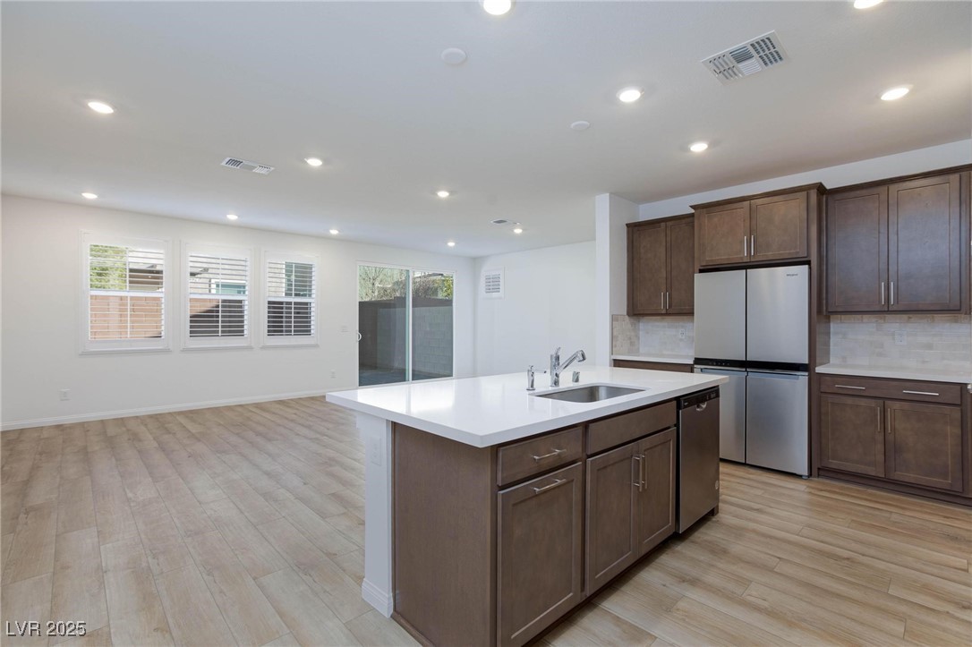6640 Bowery Street Property Photo 6