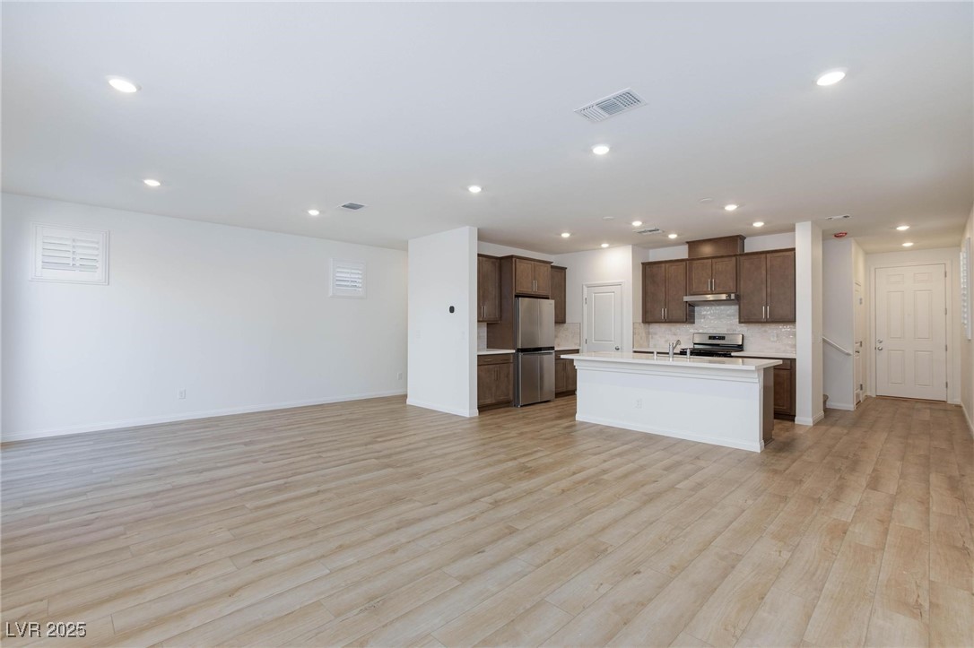 6640 Bowery Street Property Photo 8