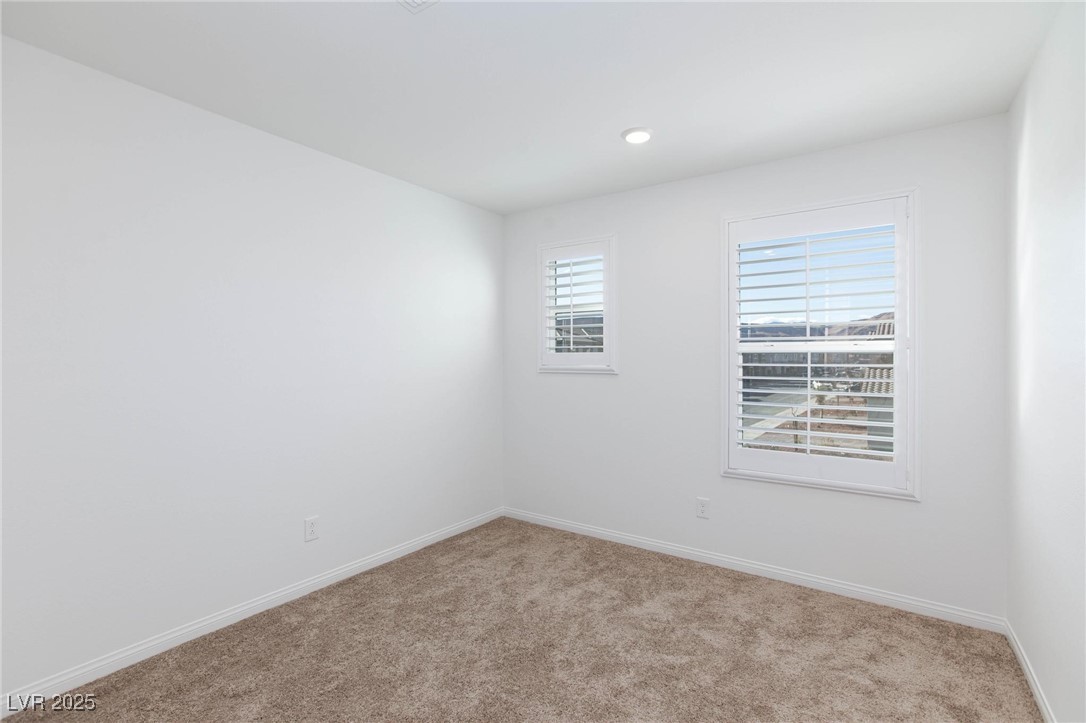 6640 Bowery Street Property Photo 31