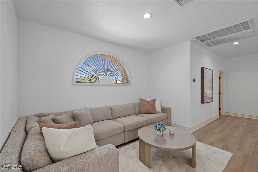 9523 Castillana Court Property Photo 33