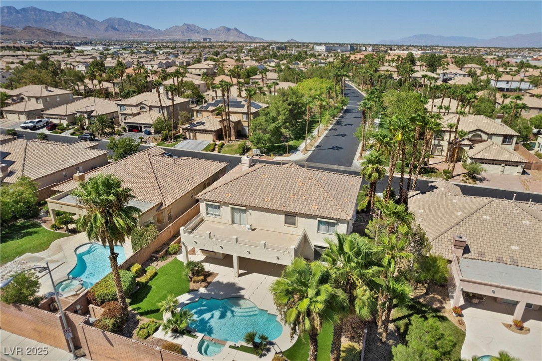 9523 Castillana Court Property Photo 72