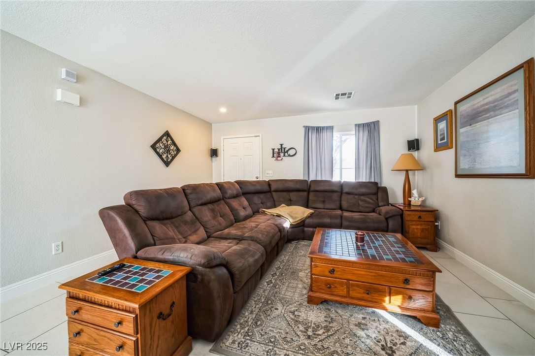 11193 Falesco Avenue Property Photo 3