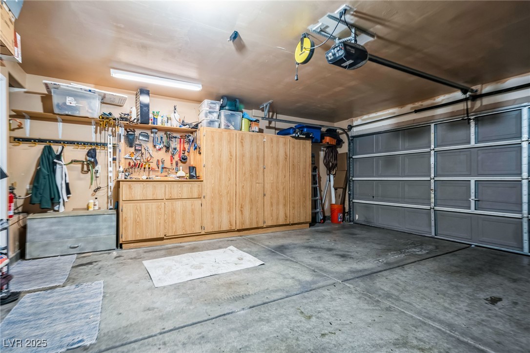 11193 Falesco Avenue Property Photo 29