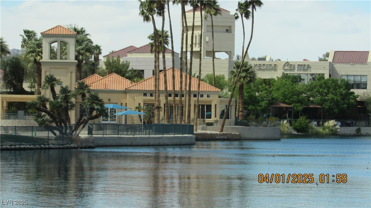 8416 Shore Breeze Drive Property Photo 5