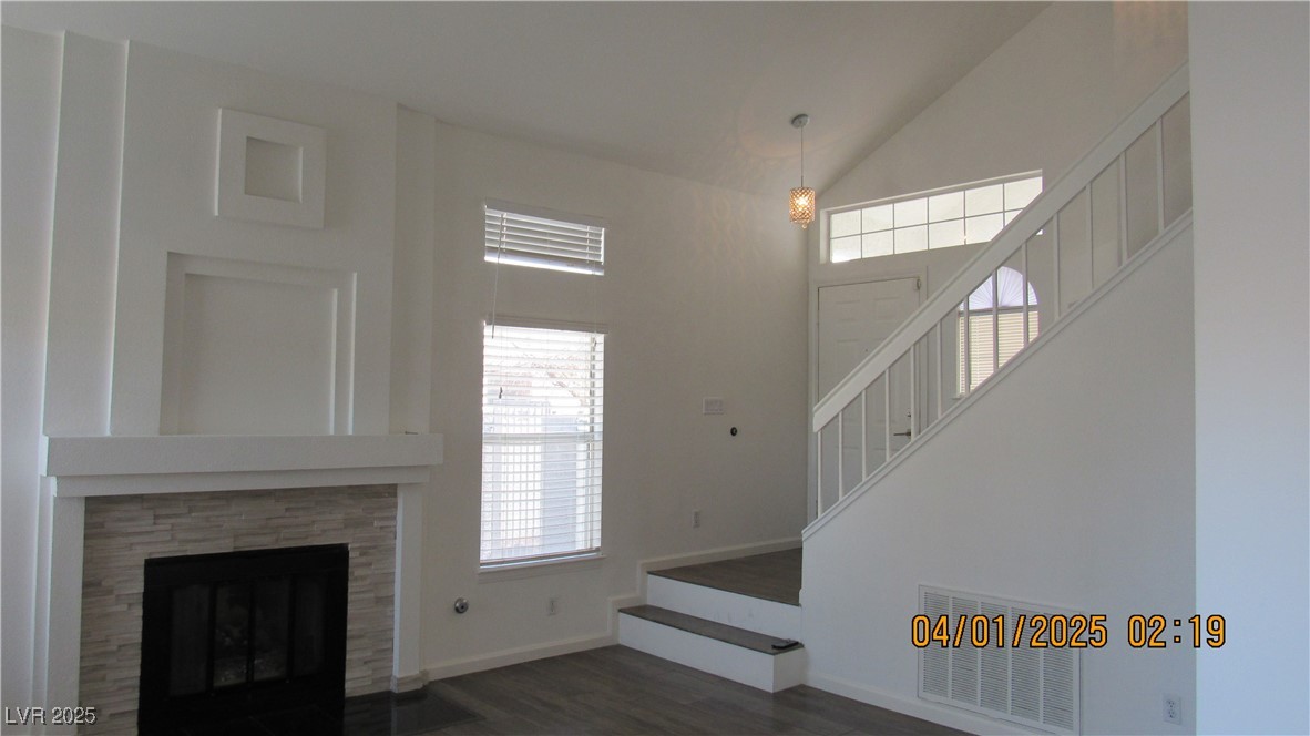 8416 Shore Breeze Drive Property Photo 9