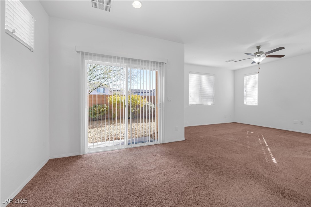 8322 Rygate Avenue Property Photo 8