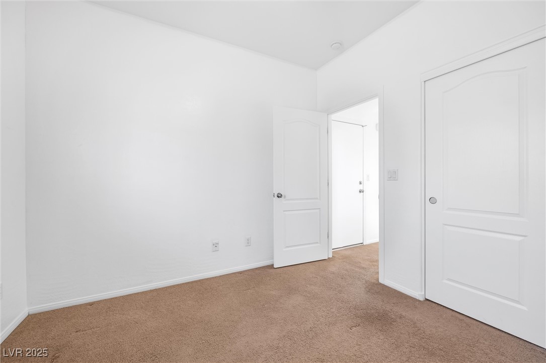 8322 Rygate Avenue Property Photo 16
