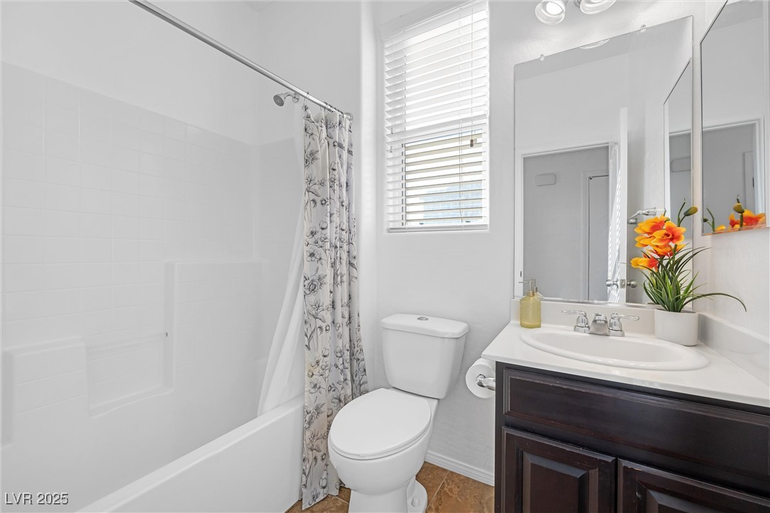8322 Rygate Avenue Property Photo 21