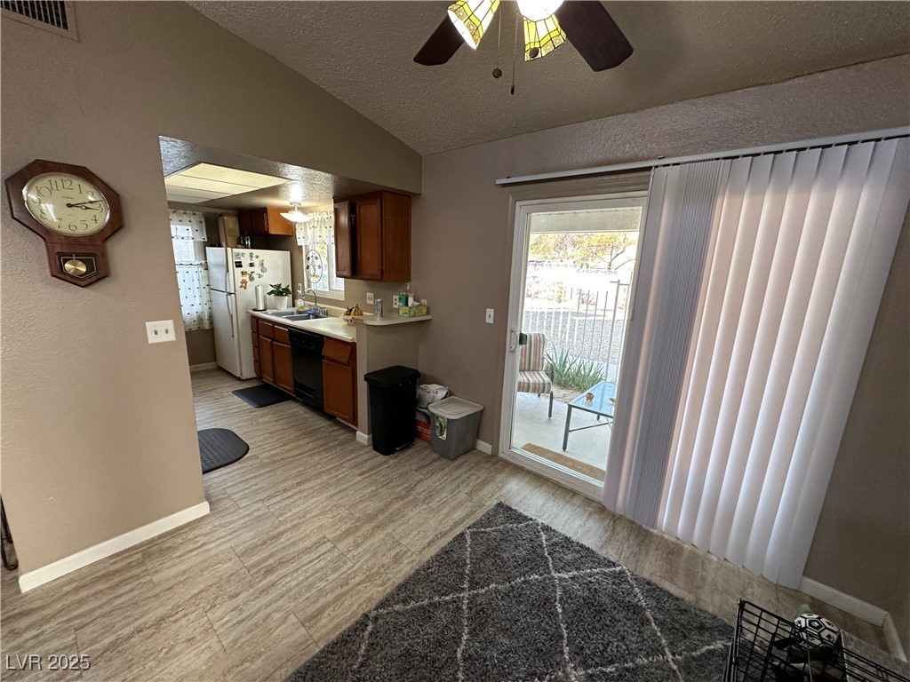 2148 Pebble Creek Lane Property Photo 8