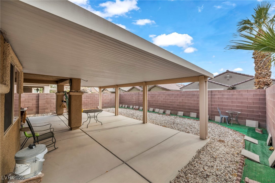 5697 Crowbush Cove Place Property Photo 5