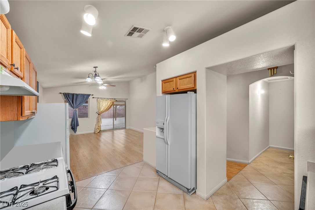 5697 Crowbush Cove Place Property Photo 15