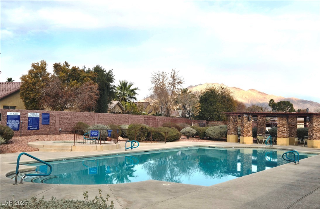 5697 Crowbush Cove Place Property Photo 26