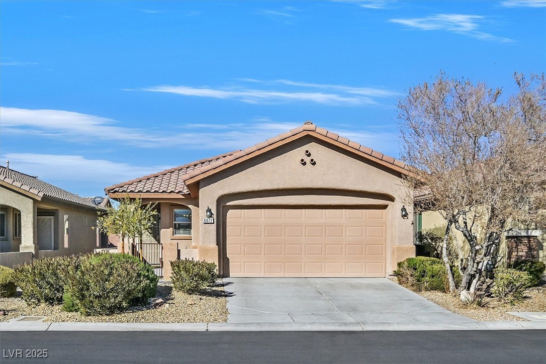 6072 Isola Peak Avenue Property Photo 24