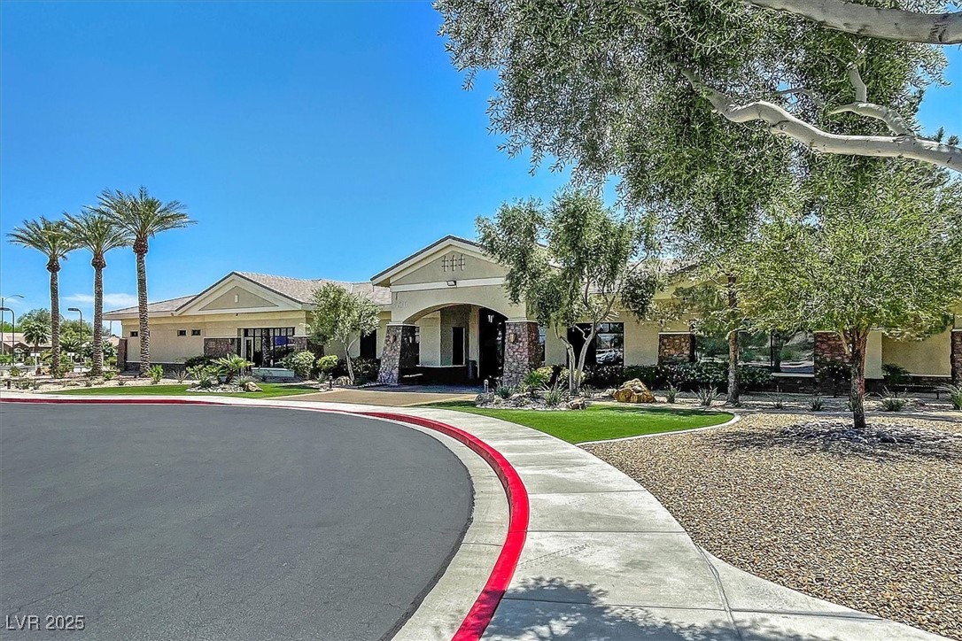 6072 Isola Peak Avenue Property Photo 27